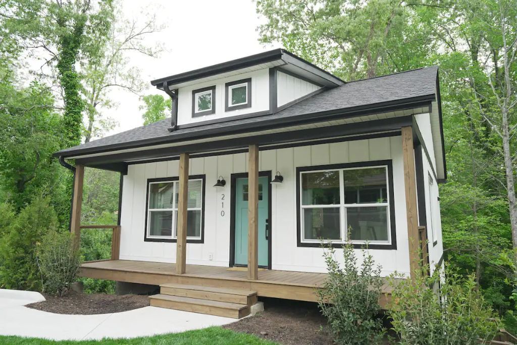 Photo of Outdoor in Swannanoa