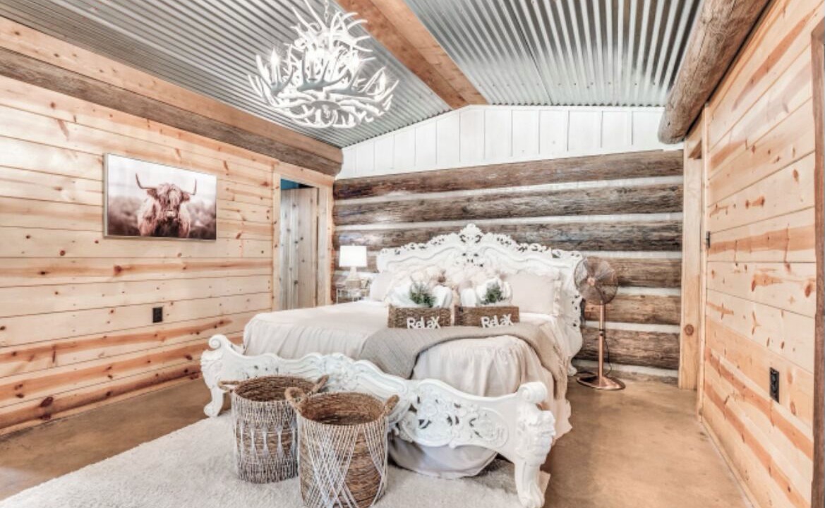Photo of Bedroom in Shawnee
