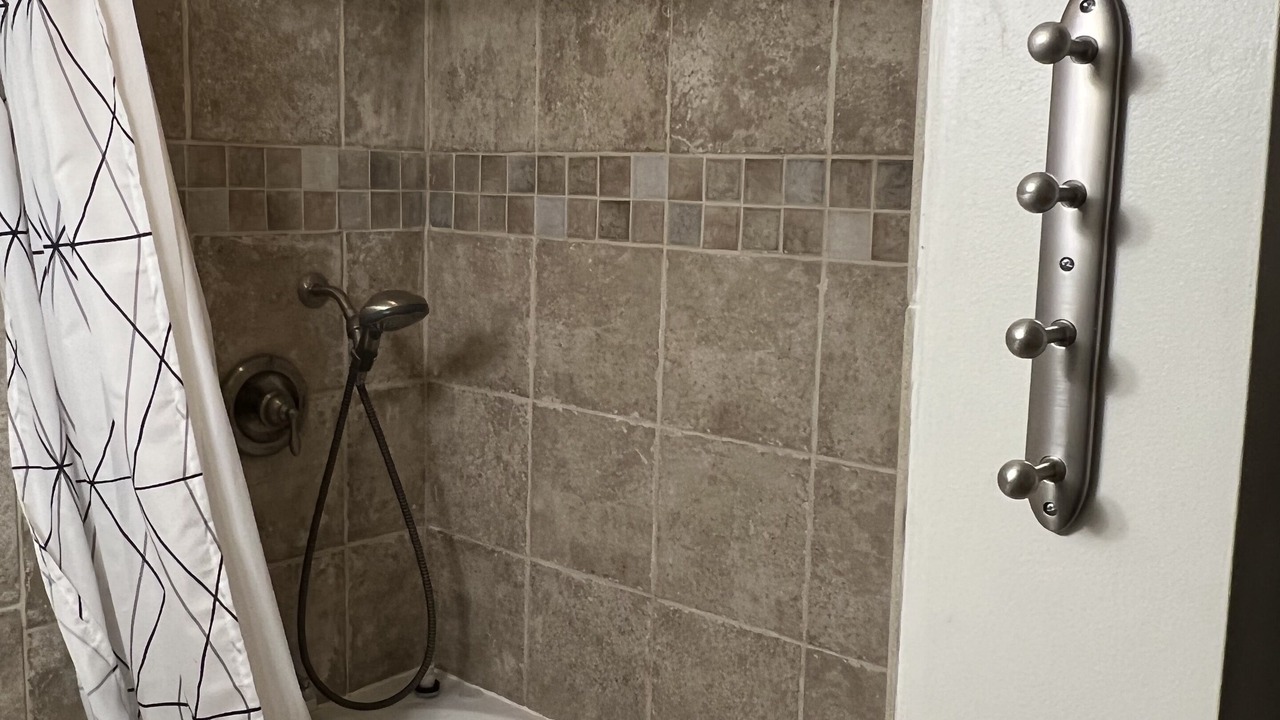 Photo of Bathroom in Ampere