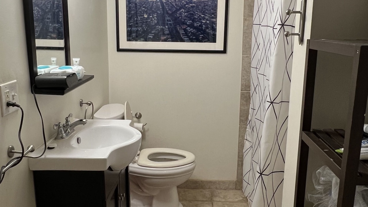 Photo of Bathroom in Ampere