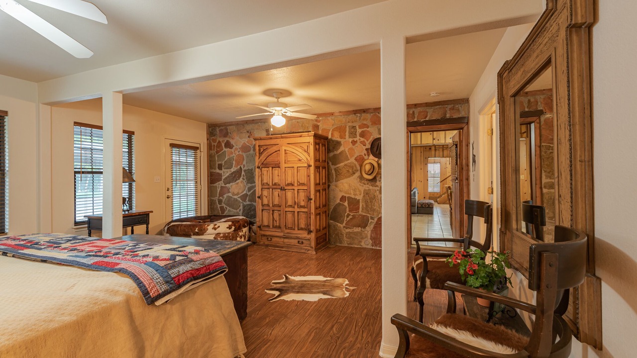 Photo of Bedroom in Marble Falls