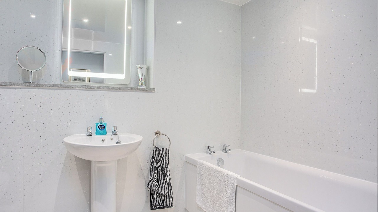 Photo of Bathroom in Auchtermuchty