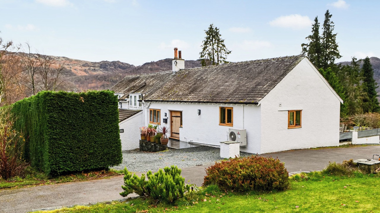 Photo of Others in Manesty