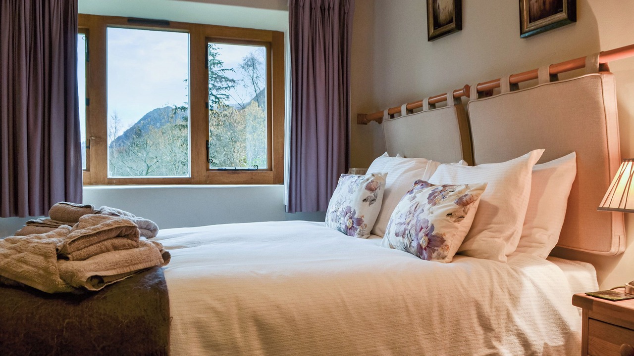 Photo of Others in Manesty