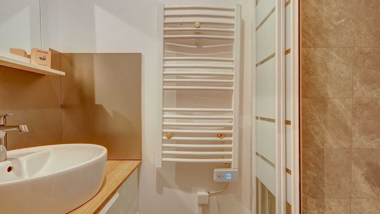Photo of Bathroom in Arsenal