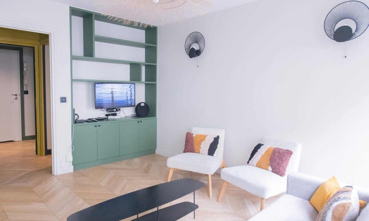 Photo of Livingroom in Quartier de l'Ecole-Militaire