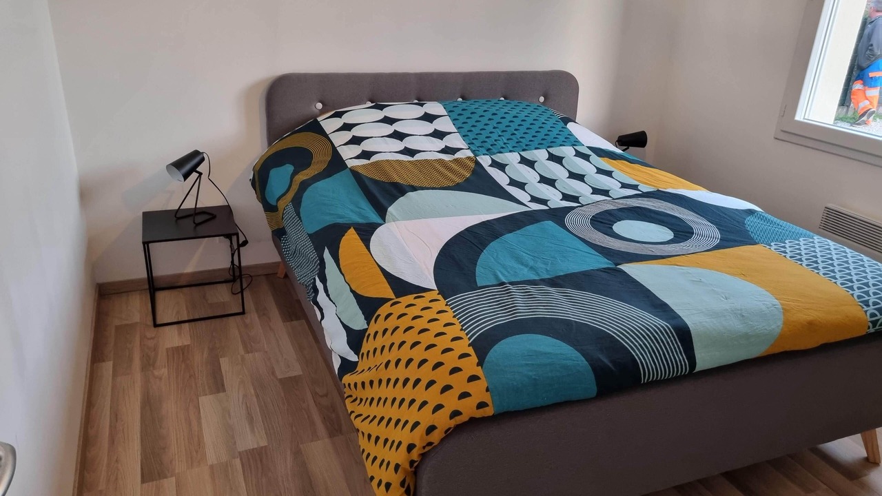 Photo of Bedroom in Saint-Denis-de-l'Hotel
