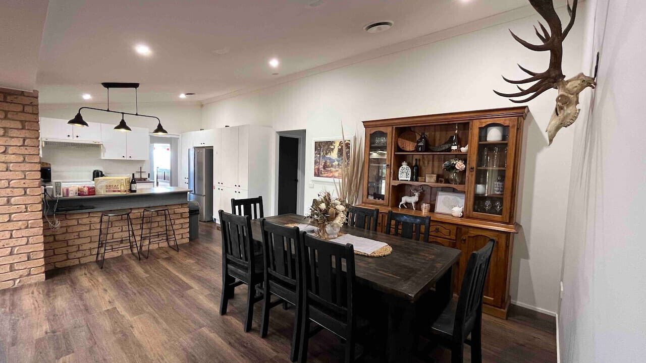 Photo of Others in Robin Hill