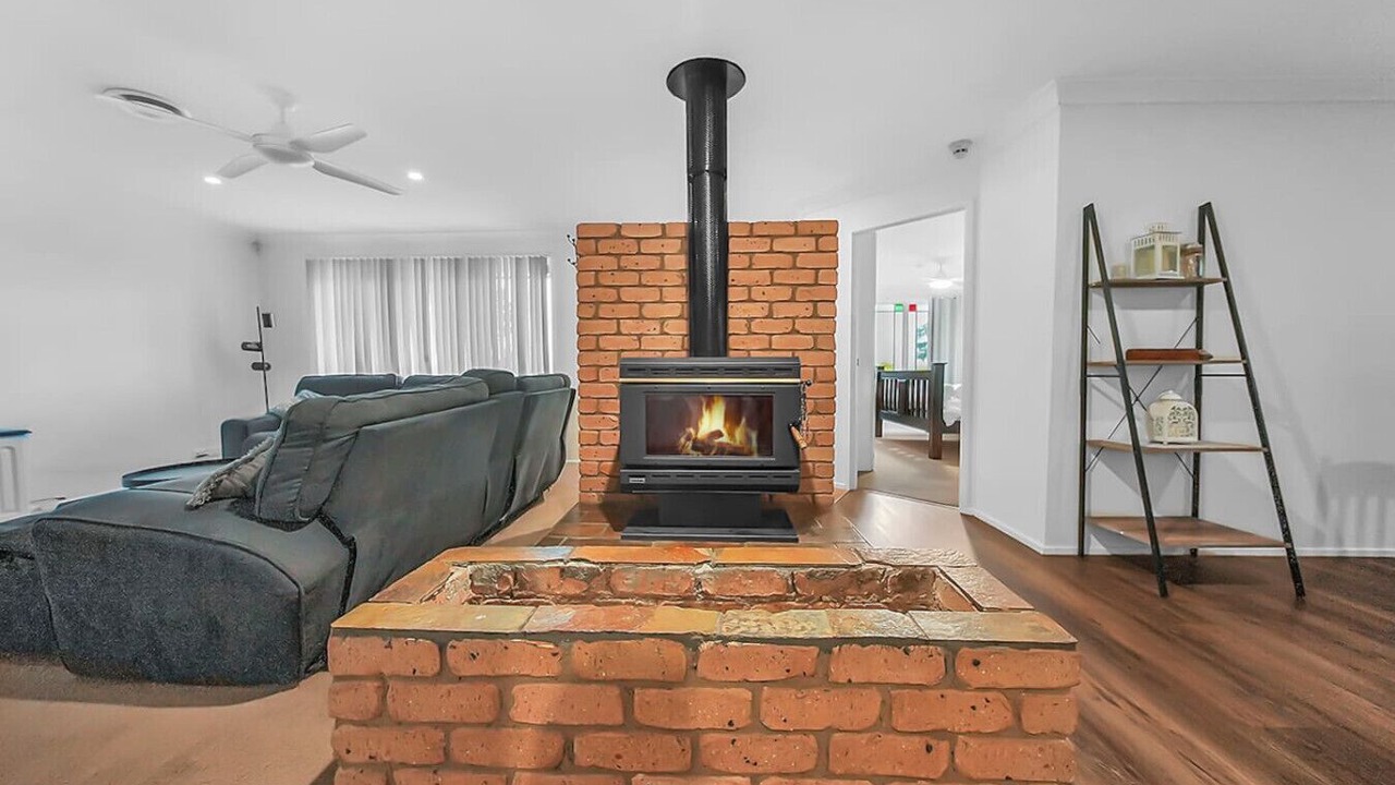 Photo of Livingroom in Robin Hill