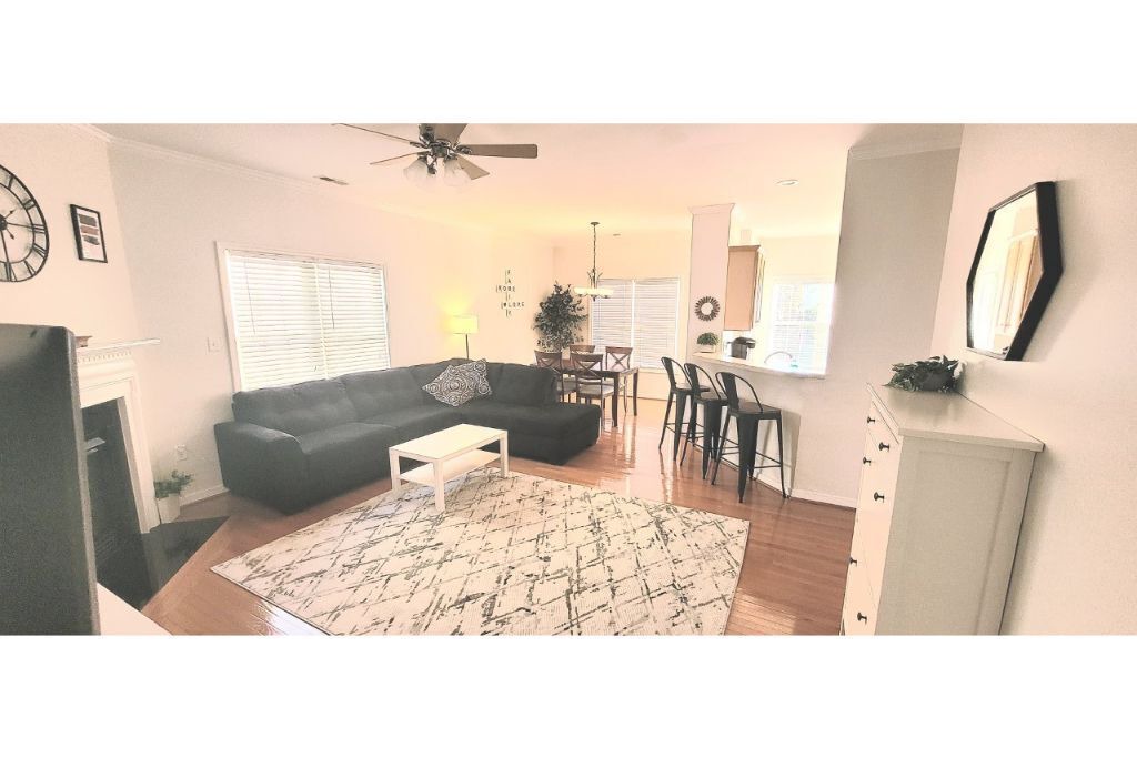 Photo of Livingroom in Midlothian