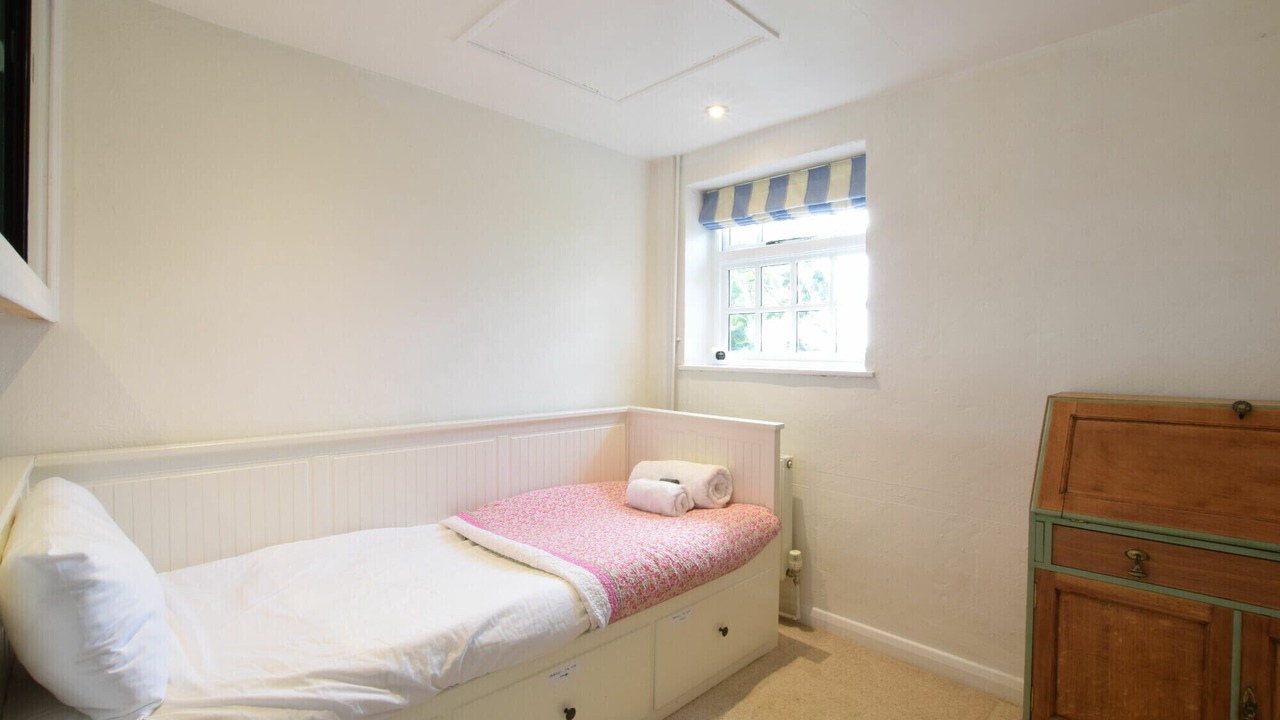 Photo of Bedroom in Woodbridge