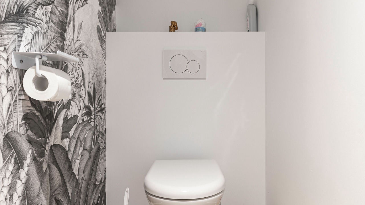 Photo of Bathroom in Montfort-le-Gesnois