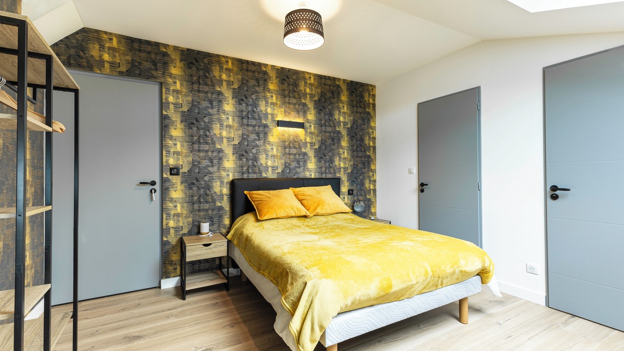 Photo of Bedroom in Montfort-le-Gesnois