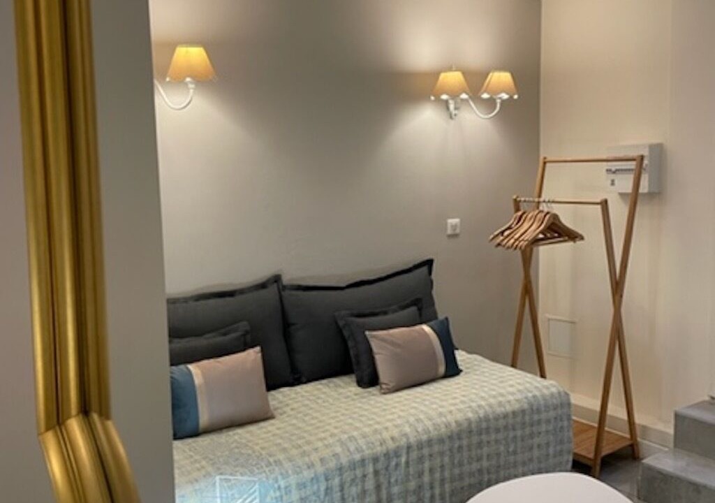 Photo of Bedroom in Arts-et-Metiers