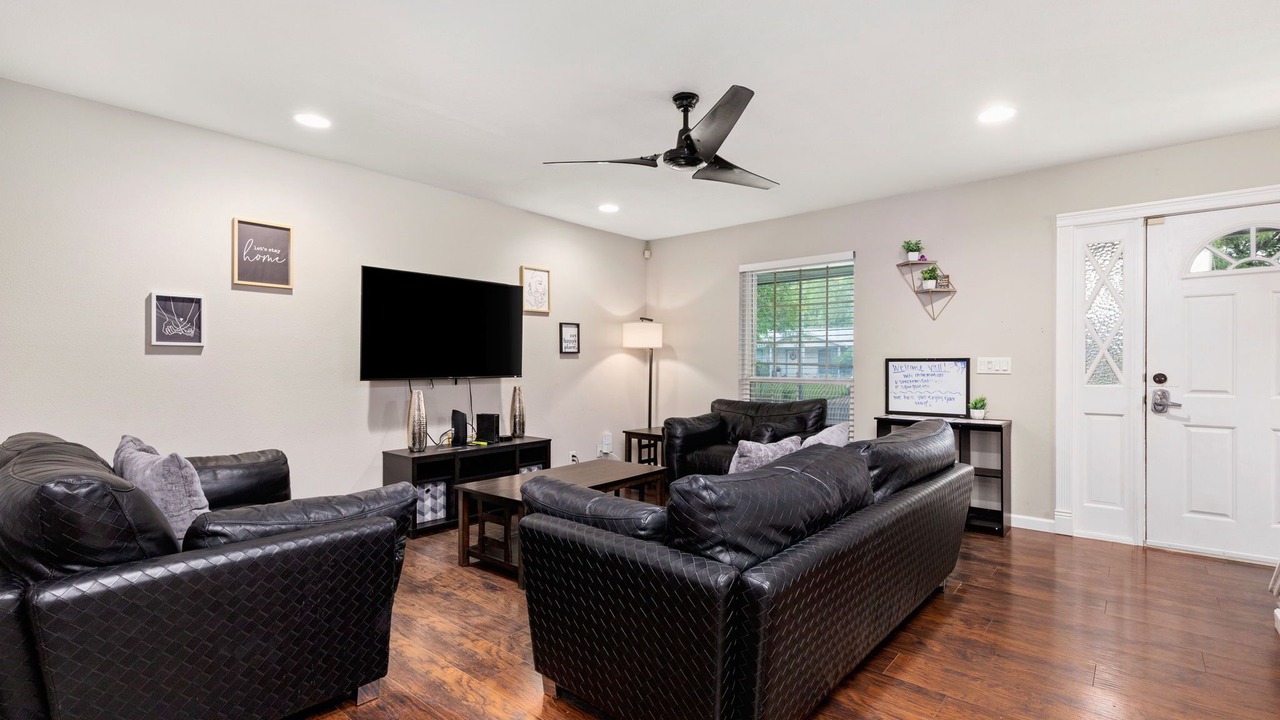 Photo of Livingroom in Heritage