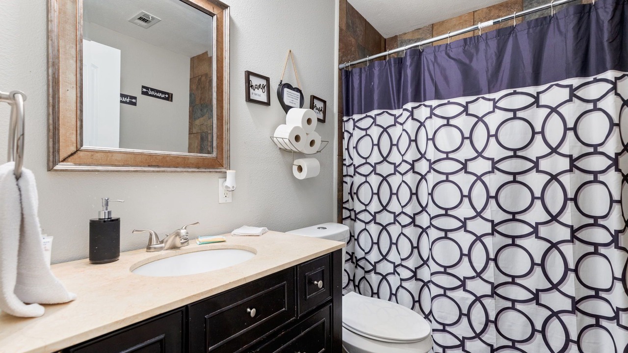 Photo of Bathroom in Heritage
