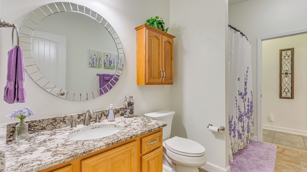 Photo of Bathroom in Ono Island