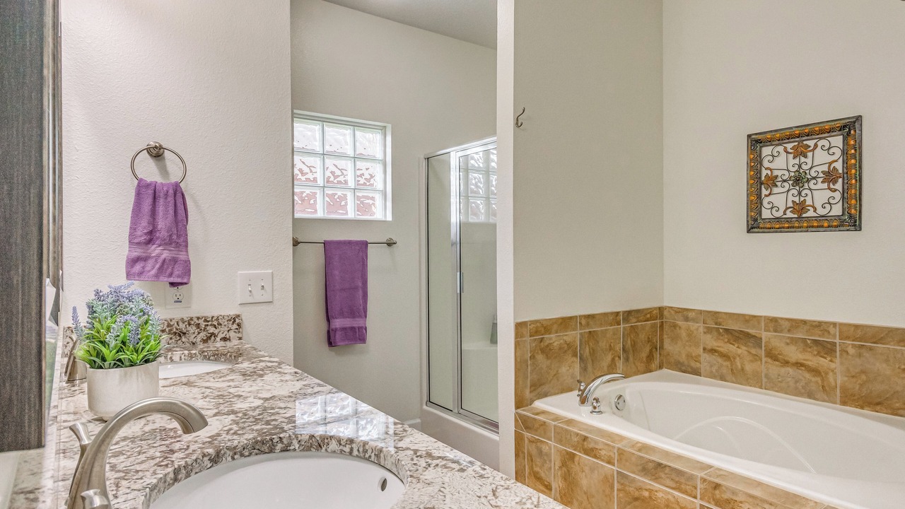 Photo of Bathroom in Ono Island