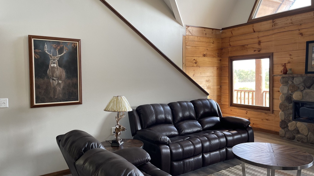Photo of Livingroom in Washington County