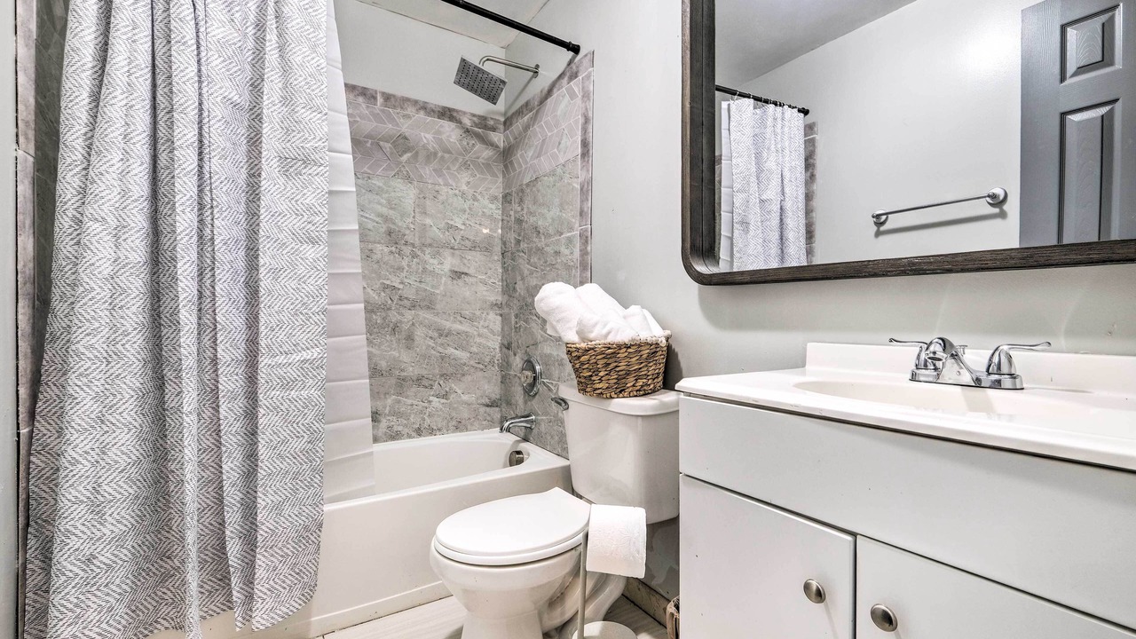 Photo of Bathroom in Neabsco