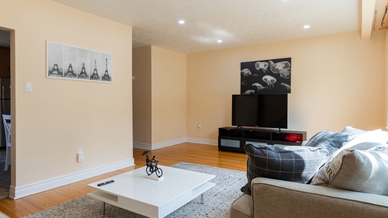 Photo of Livingroom in Markland Wood