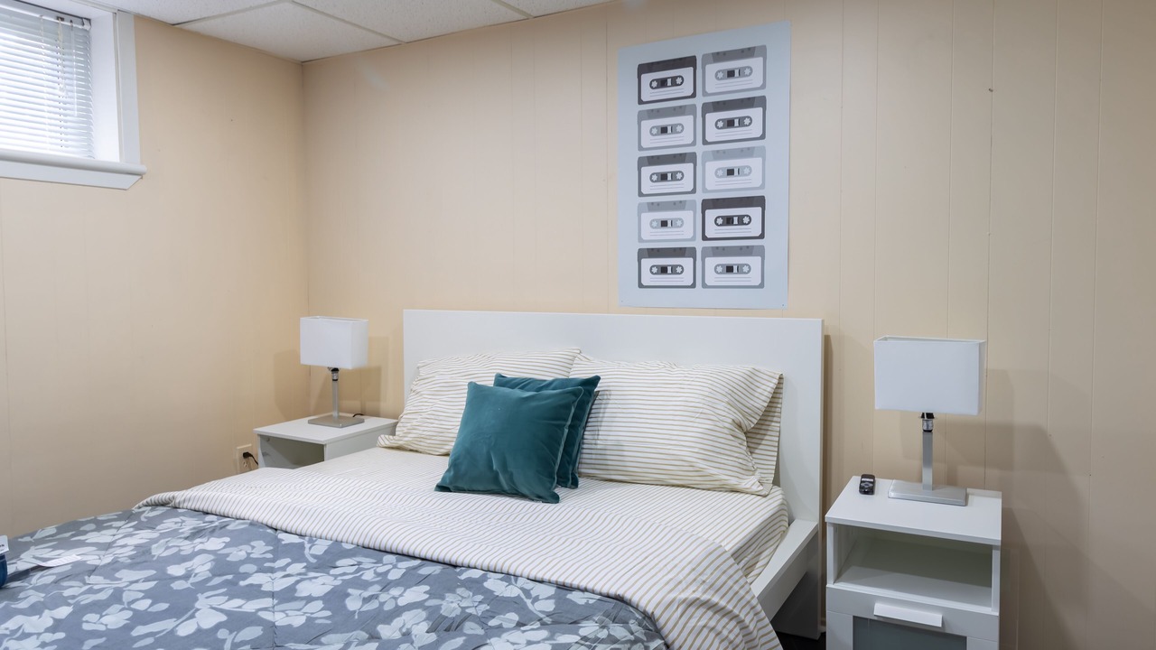 Photo of Bedroom in Markland Wood
