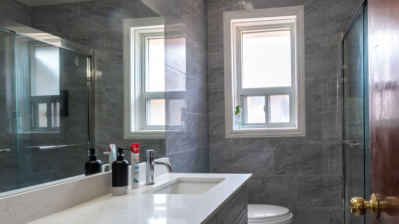 Photo of Bathroom in Markland Wood