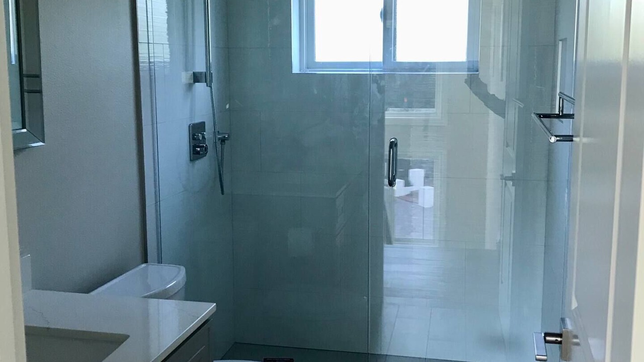 Photo of Bathroom in Saranap