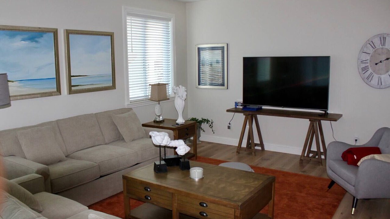 Photo of Livingroom in Saranap