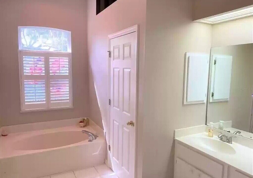 Photo of Bathroom in Valrico