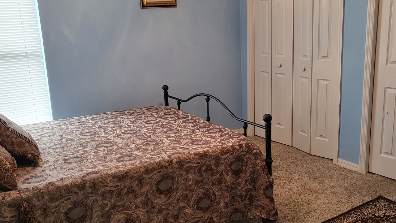 Photo of Bedroom in Valrico