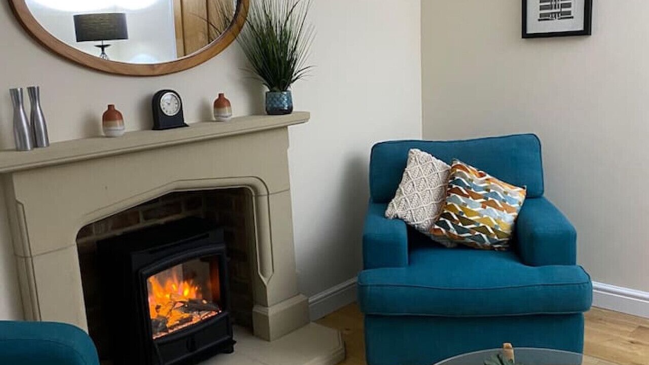 Photo of Livingroom in Tansley