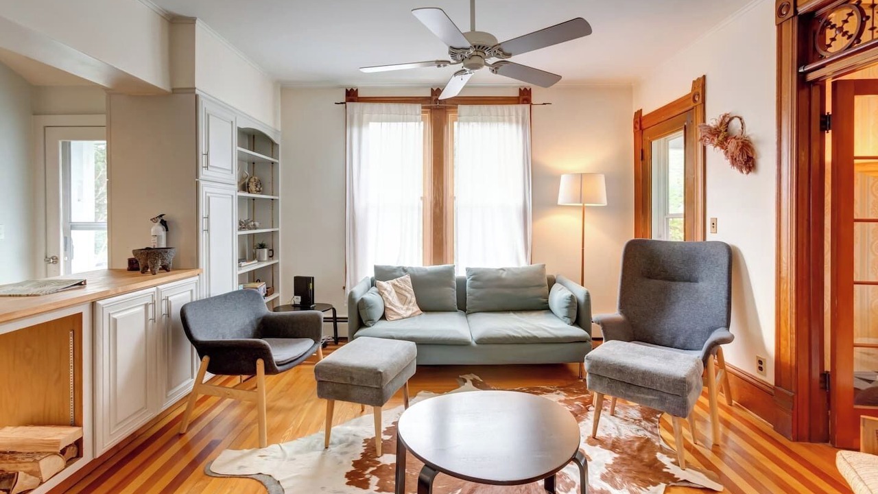 Photo of Livingroom in Margaretville