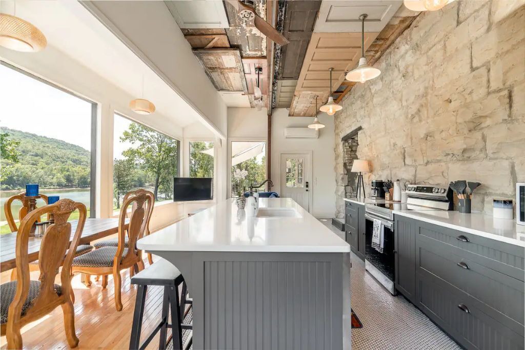 Photo of Kitchen in Holiday Island