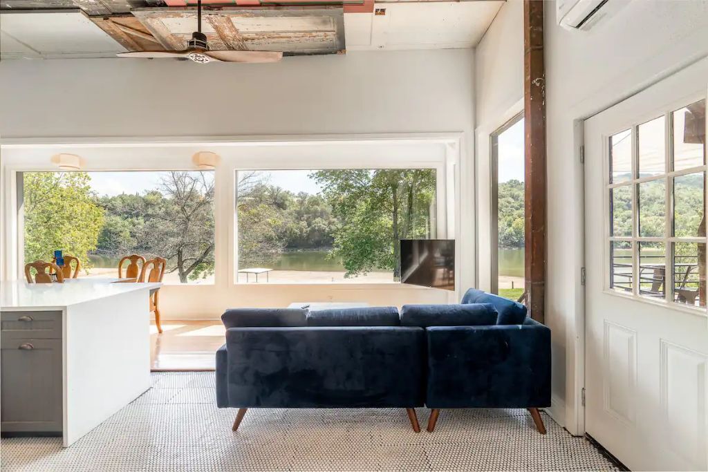 Photo of Livingroom in Holiday Island