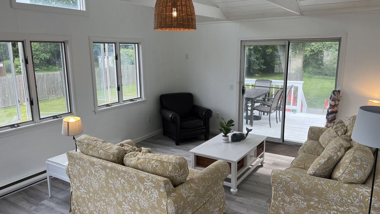 Photo of Livingroom in Misquamicut