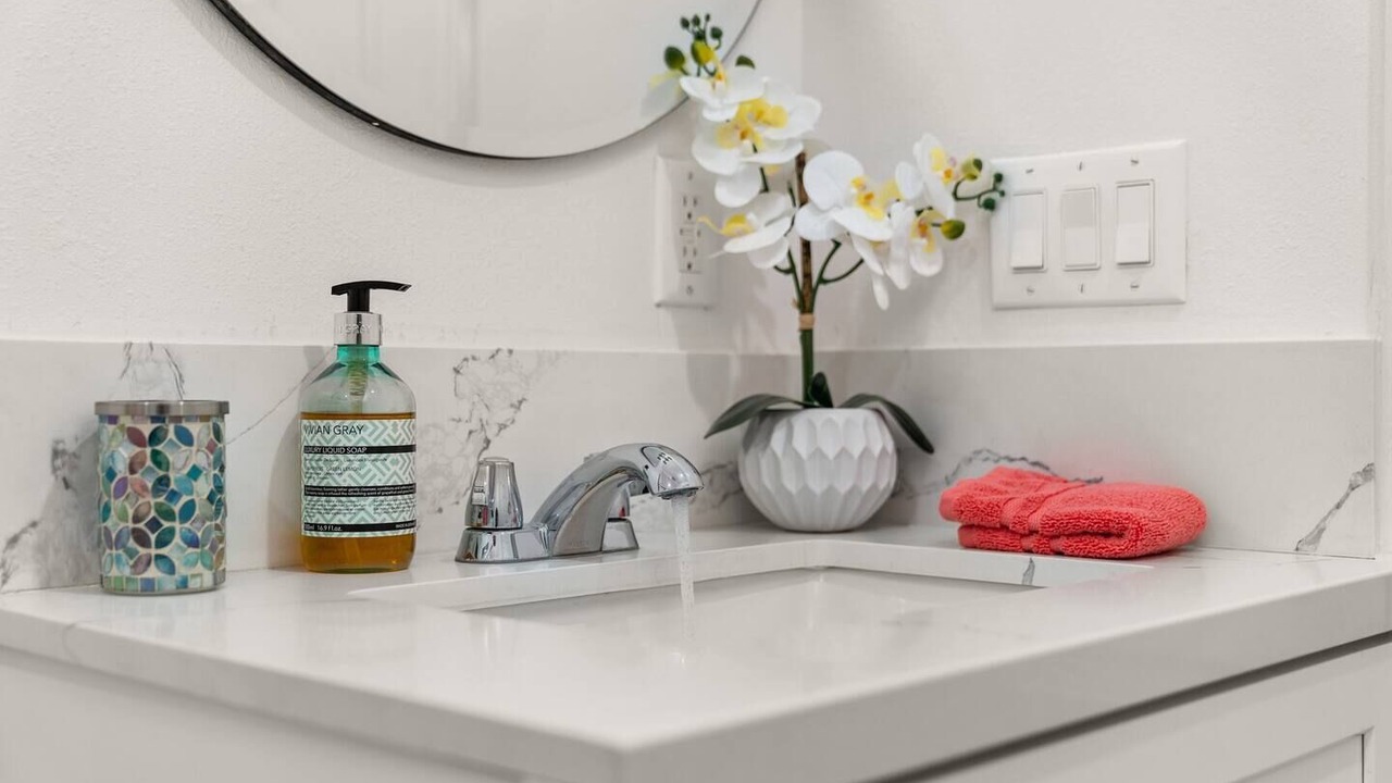 Photo of Bathroom in Los Angeles