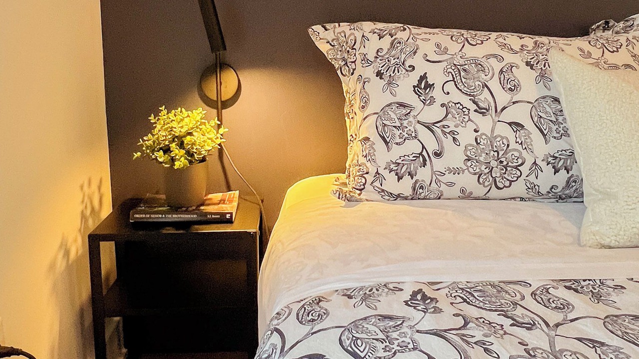 Photo of Bedroom in Cote-Des-Neiges—Notre-Dame-De-Grace
