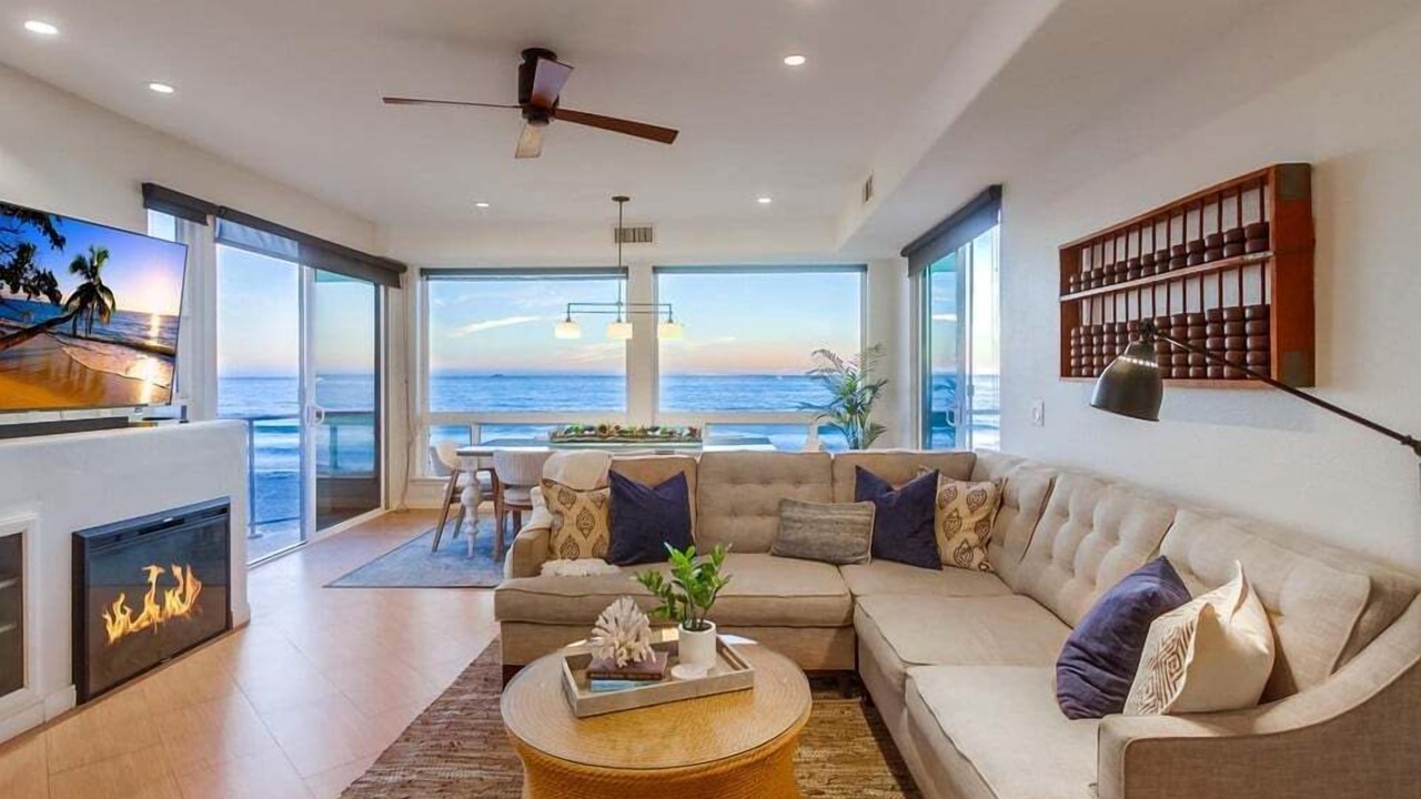 Photo of Livingroom in Central Mission Beach