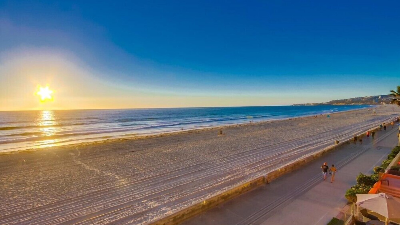 Photo of Others in Central Mission Beach