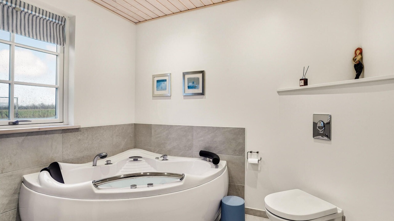 Photo of Bathroom in Store Kongsmark
