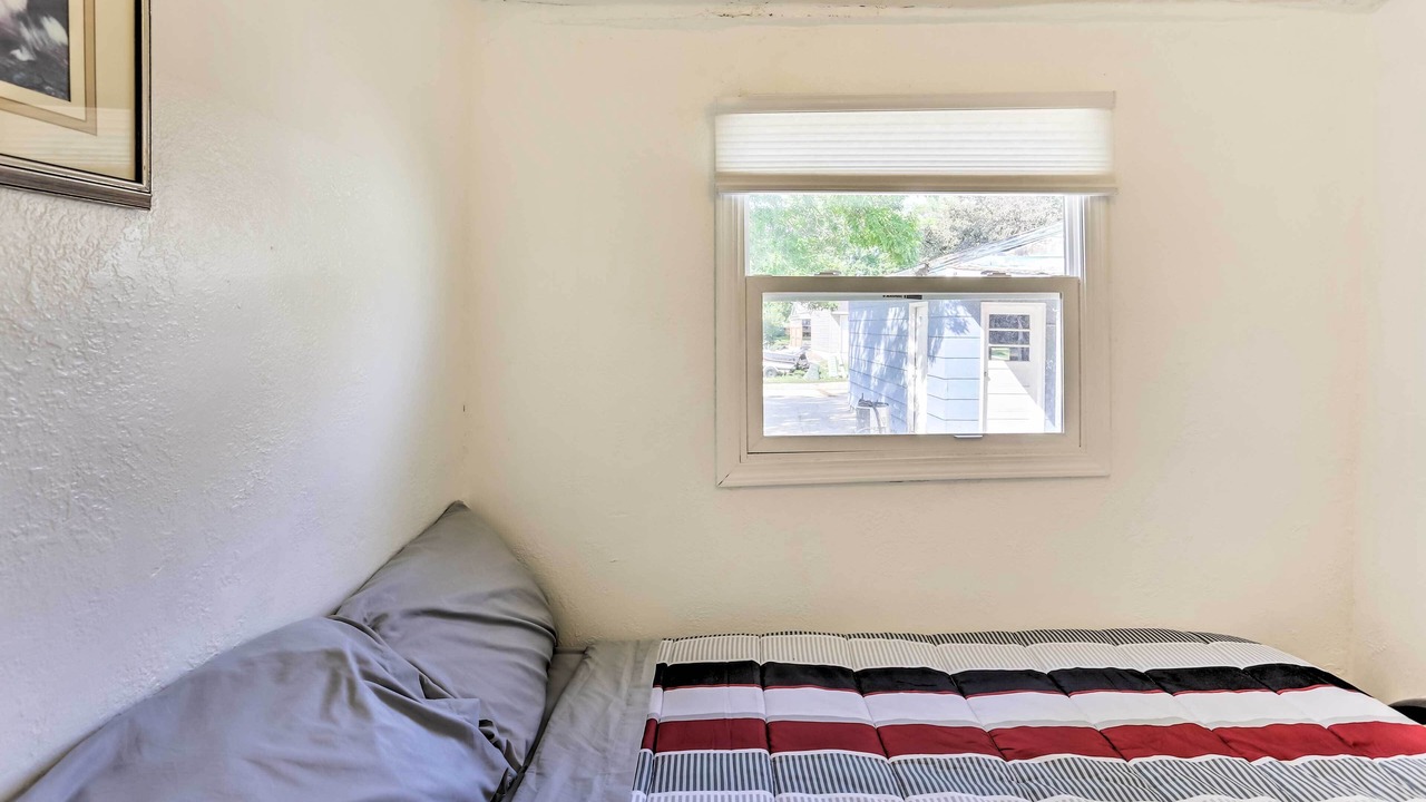 Photo of Bedroom in Pierre