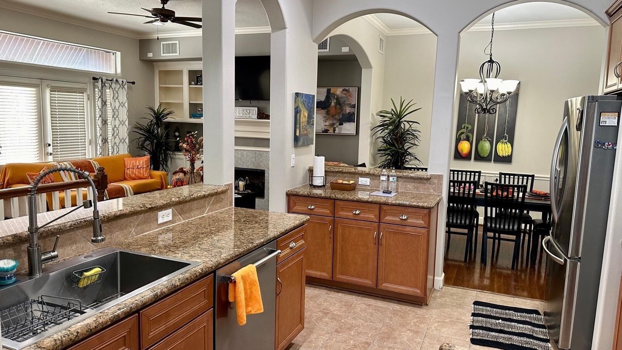 Photo of Kitchen in Washington Ave./ Memorial Park