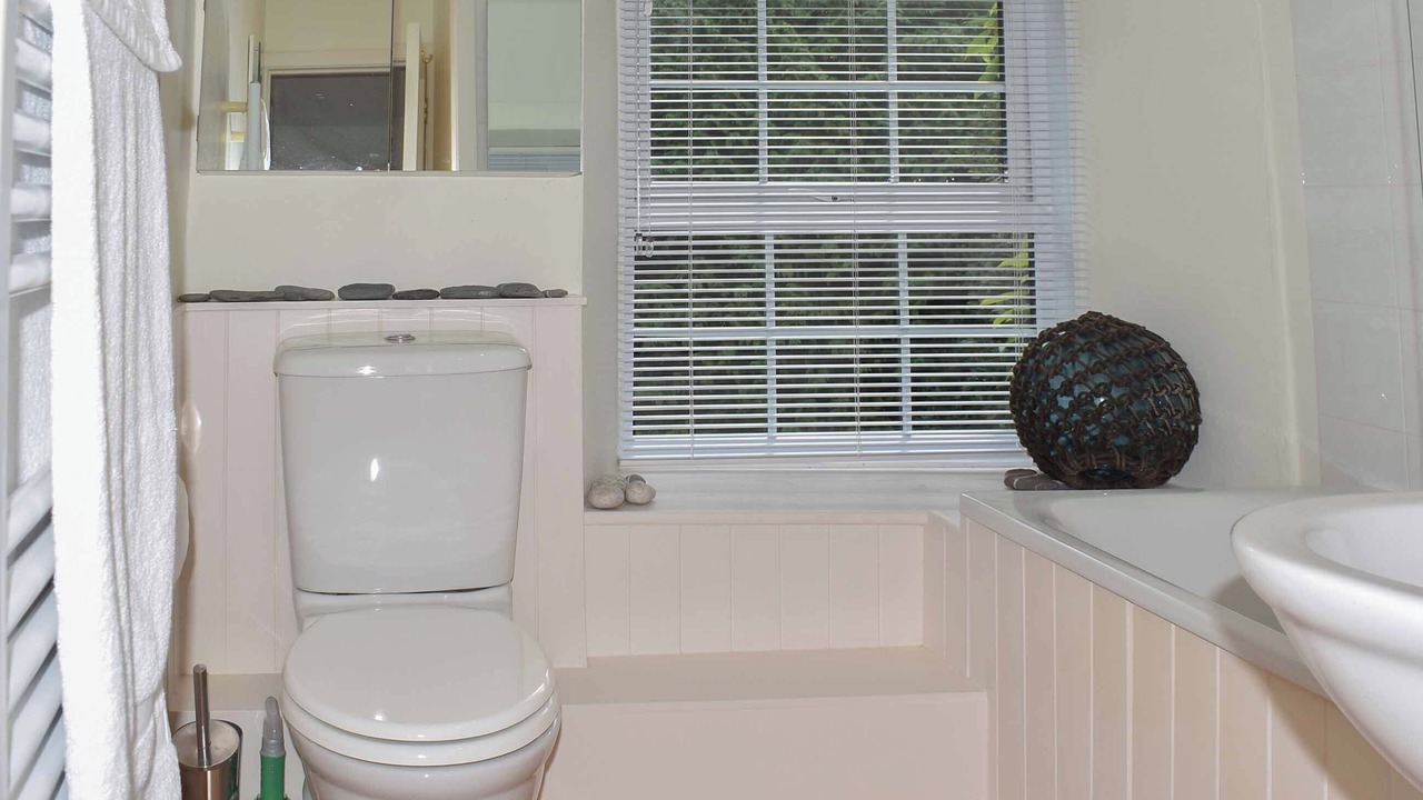 Photo of Bathroom in Veryan