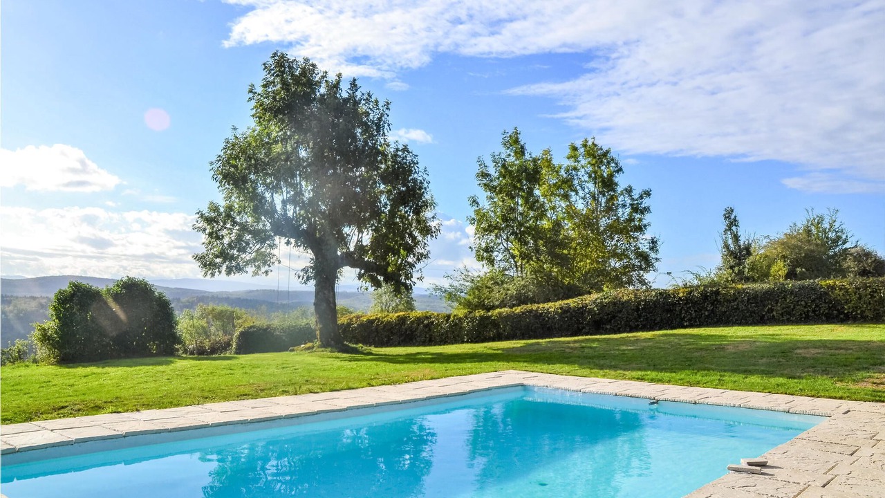 Photo of Outdoor in Loisia