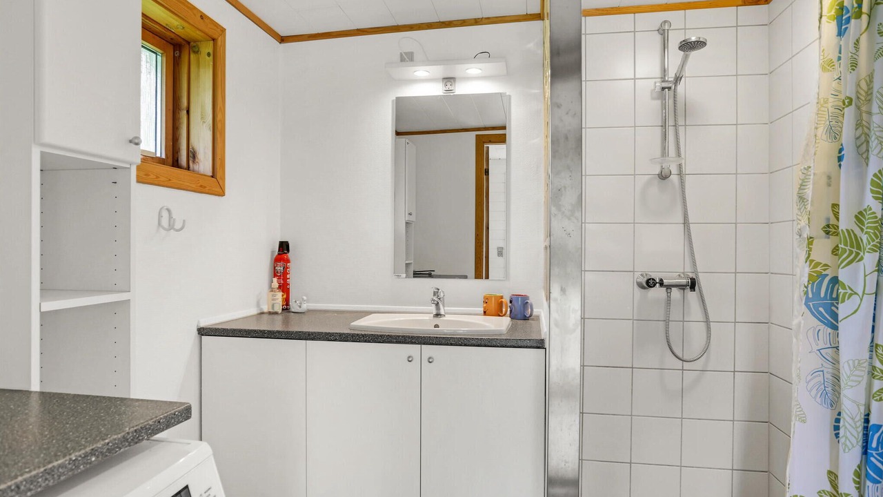 Photo of Bathroom in Strandby