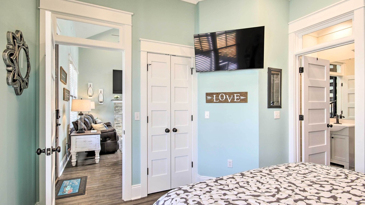 Photo of Bedroom in Greenwood