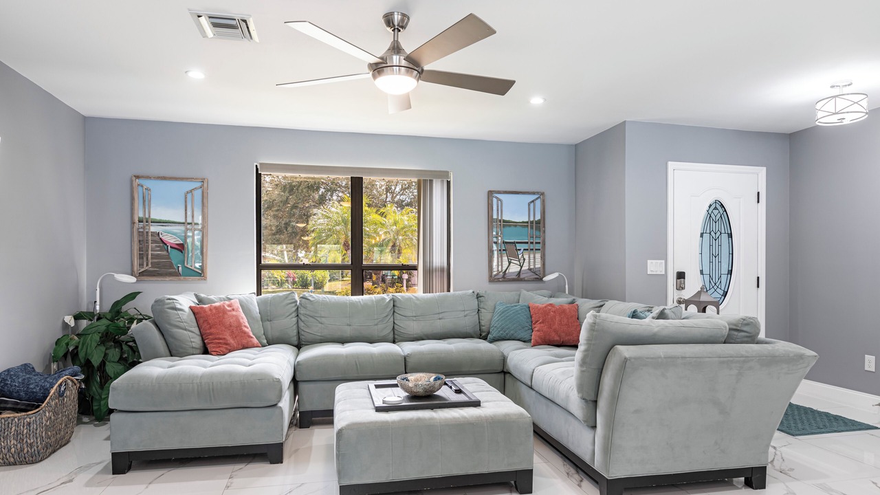 Photo of Livingroom in Bonita Springs