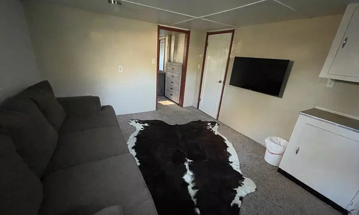 Photo of Livingroom in Laramie