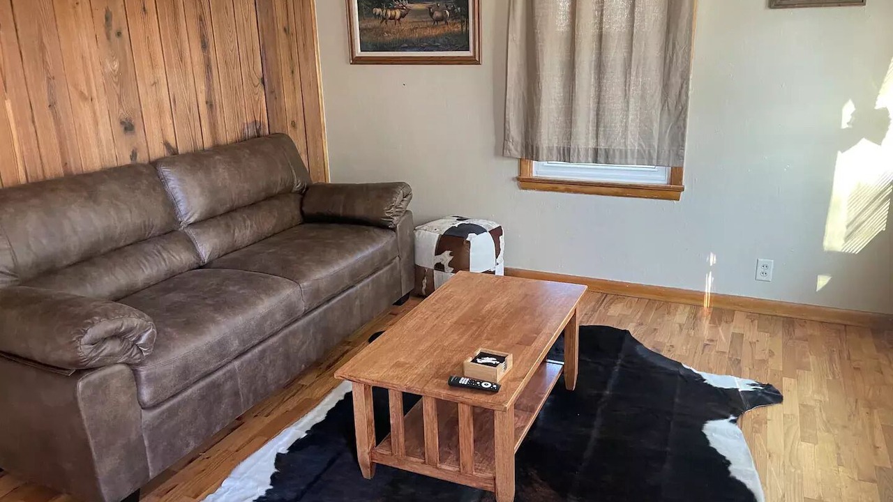 Photo of Livingroom in Laramie
